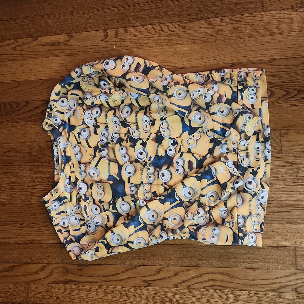 Despicable Me size medium shirt